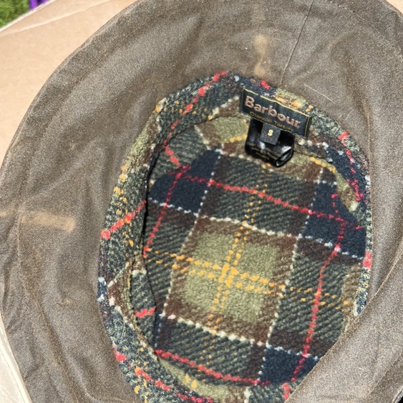 Barbour Waxed Cotton hat - Picture 3 of 8